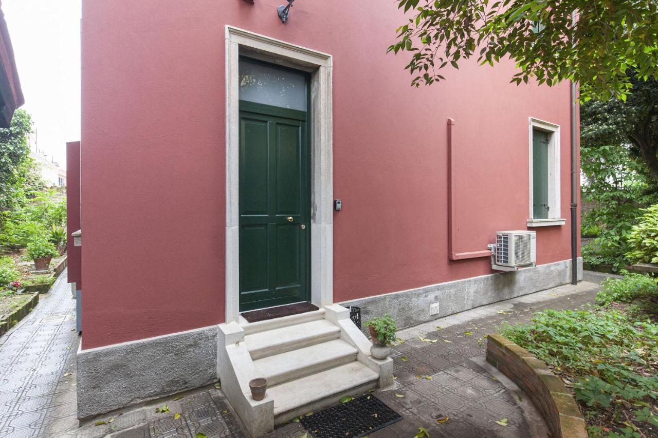 Residence Santa Marta By Halldis Veneţia Exterior foto