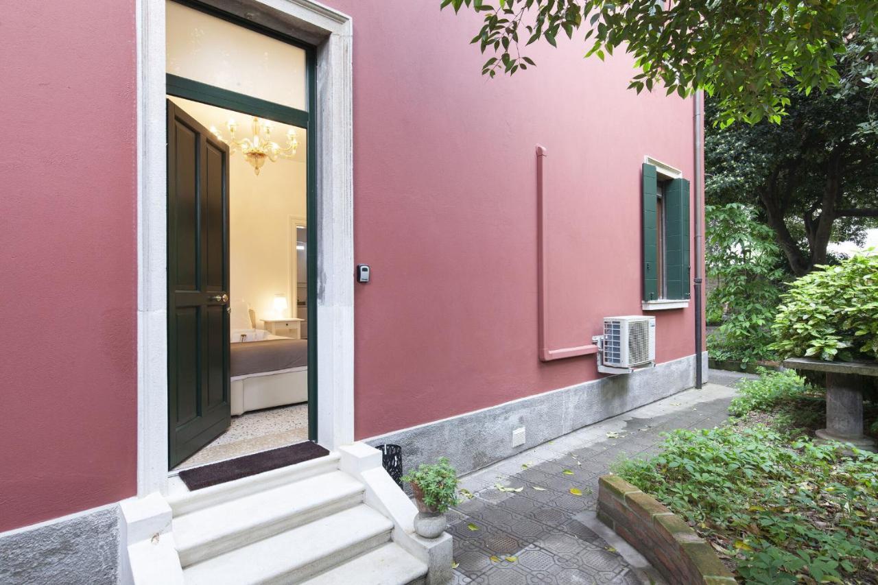 Residence Santa Marta By Halldis Veneţia Exterior foto